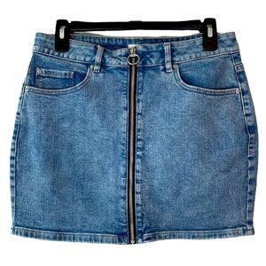 GARAGE‎ Jean Mini Skirt Zip Front Size Medium